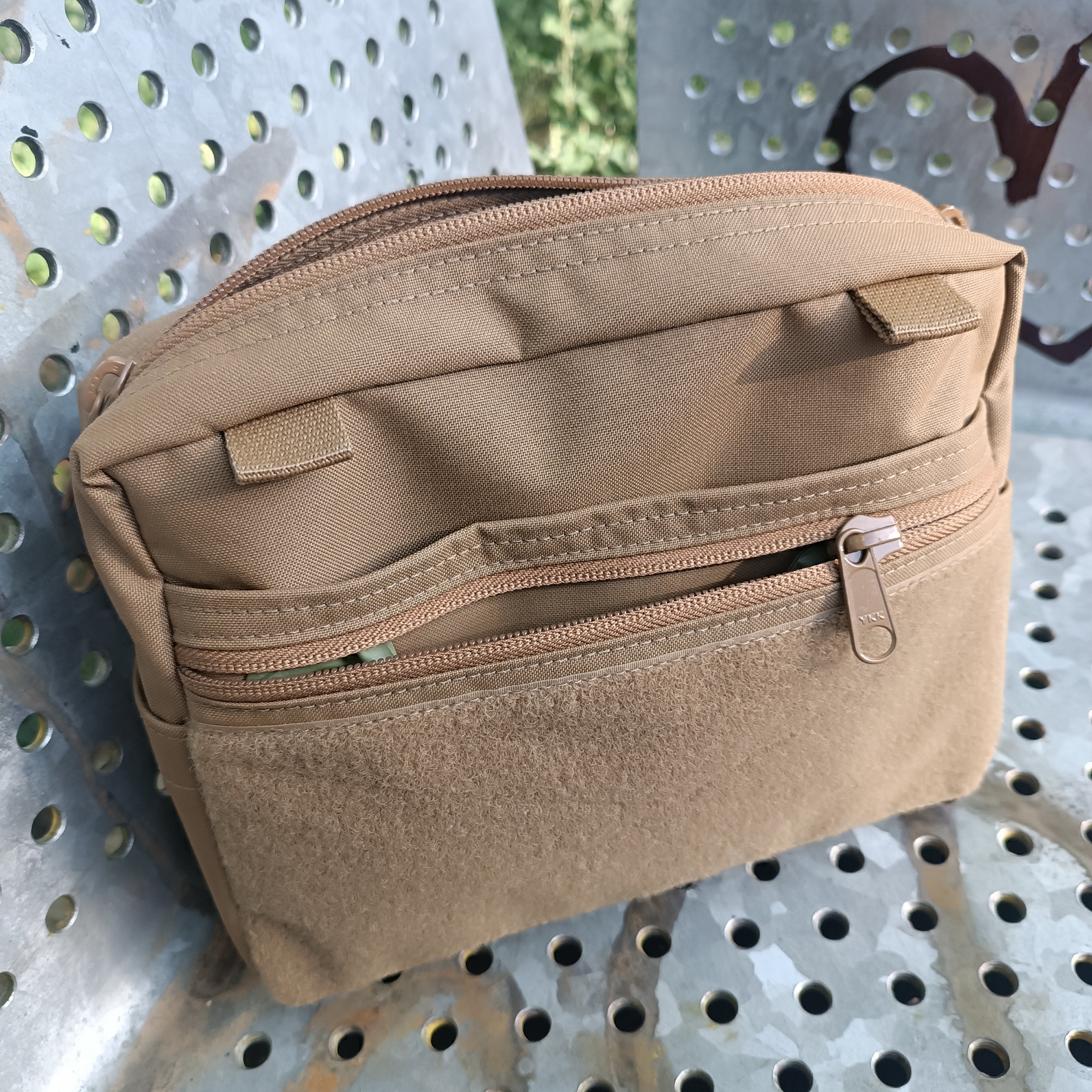 TYRAS Fanny Pack